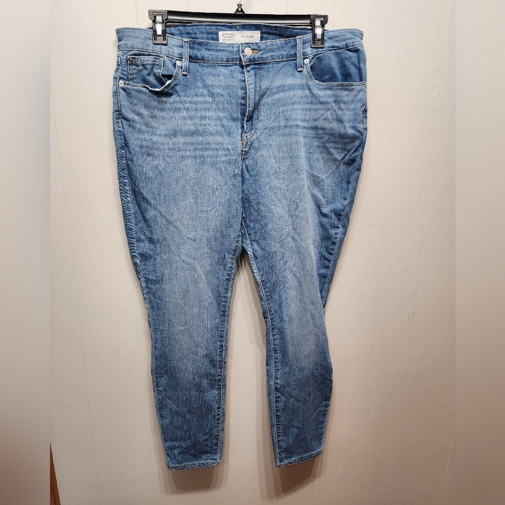 Levi's Jeans Size 35 Length 30 Women's‎ Mid Rise Skinny B931